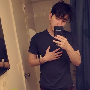 Meet your Posher, Travis